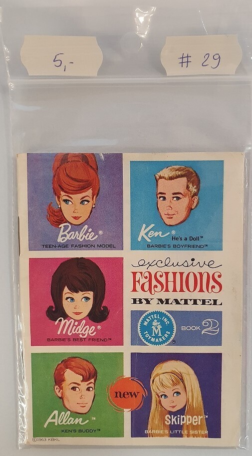 Booklet Exclusive Fashions Book 2