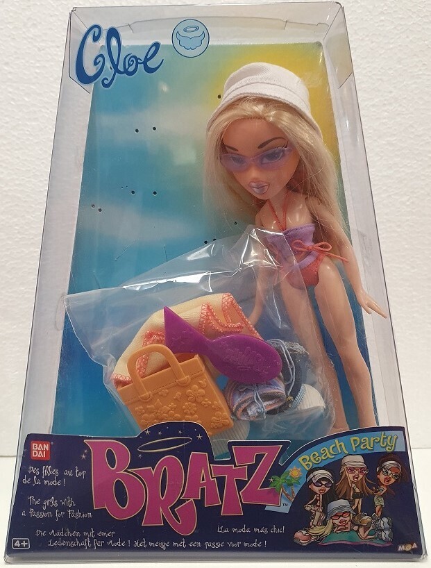 Beach Party Cloe