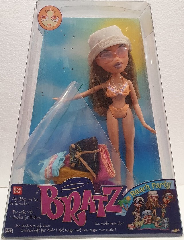 Beach Party Yasmin