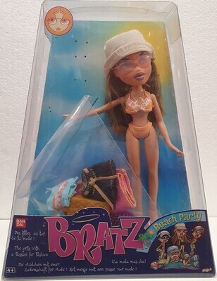 Beach Party Yasmin