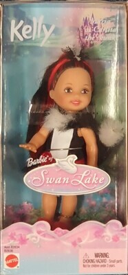 Maria as Carlita the skunk