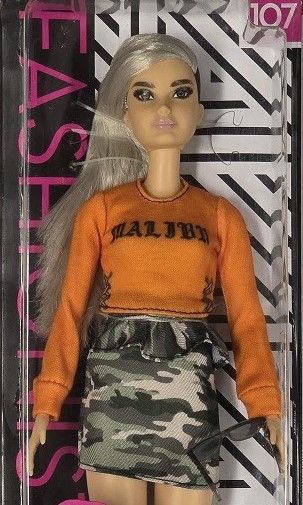 Fashionistas # 107