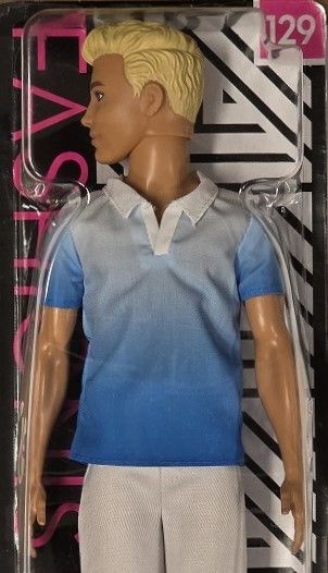 Fashionistas # 129