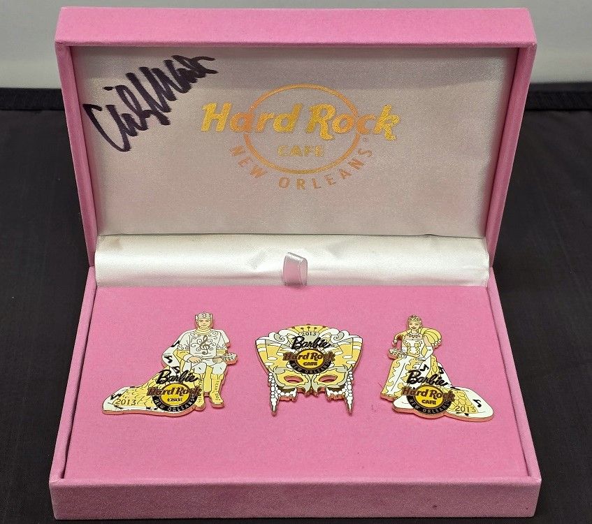 Pin Set Hard Rock Cafe
