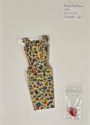 Vintage barbie pack fashions