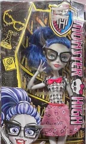 Geek Shriek Ghoulia Yelps