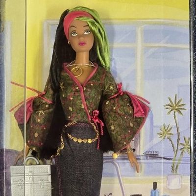 Make-Up Artist Simone