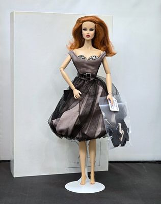 Diana Zarr in Lap of Luxury