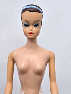 Vintage Fashion Queen Barbie