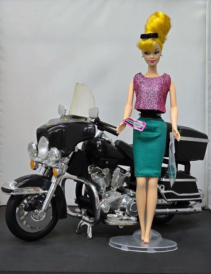 Barbie and the Bandstand