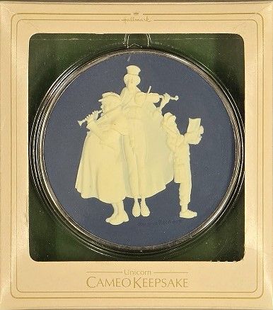 Cameo Keepsake
