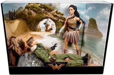 Barbie Wonder Woman Paradise Island Gift Set