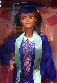 Graduation Barbie latino