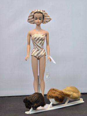 Vintage Fashion Queen Barbie
