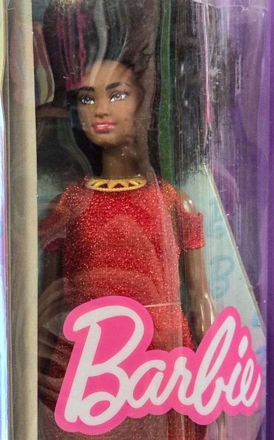 Fashionistas # 221