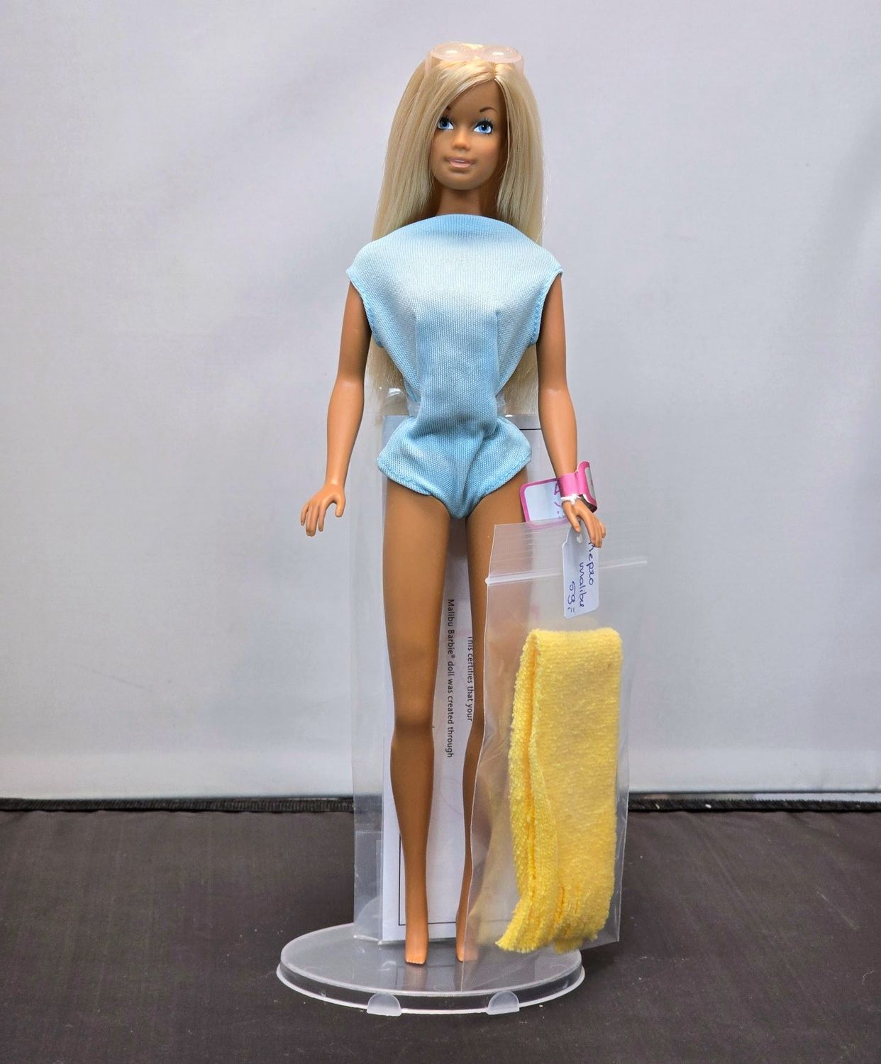 Repro Mailbu Barbie