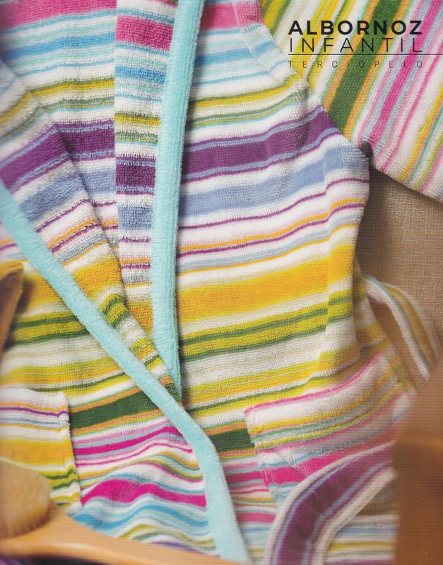 Albornoz infantil con capucha MOD. KAYLA