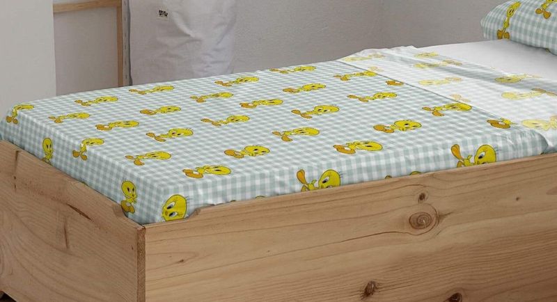 Juego de sábanas con licencia MOD. TWEETY VICHY PINK