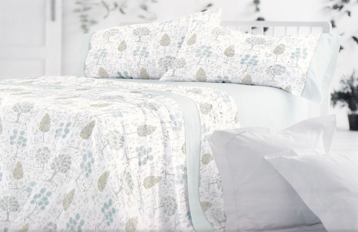 Juego de sábanas MOD. TRI1544 BB - 180 CM.