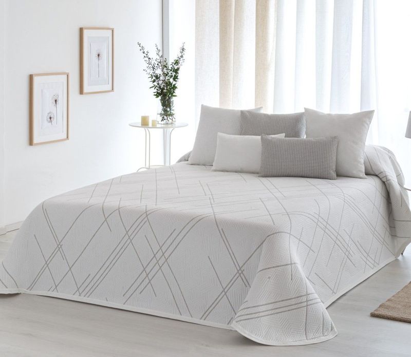 Colcha pique MOD. HORFEON 190x270 cm.
