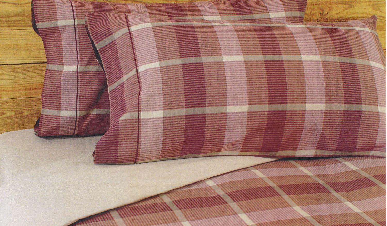 Funda nórdica MOD. URBANO BURDEOS para cama de 135 cm.