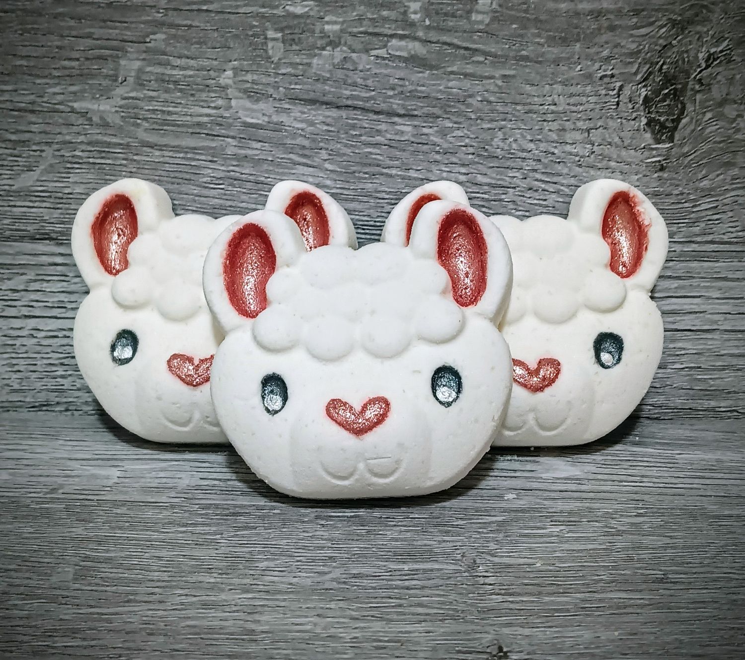 Lovely Llama Bath Bomb