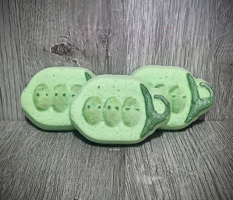 Peas Bath Bomb
