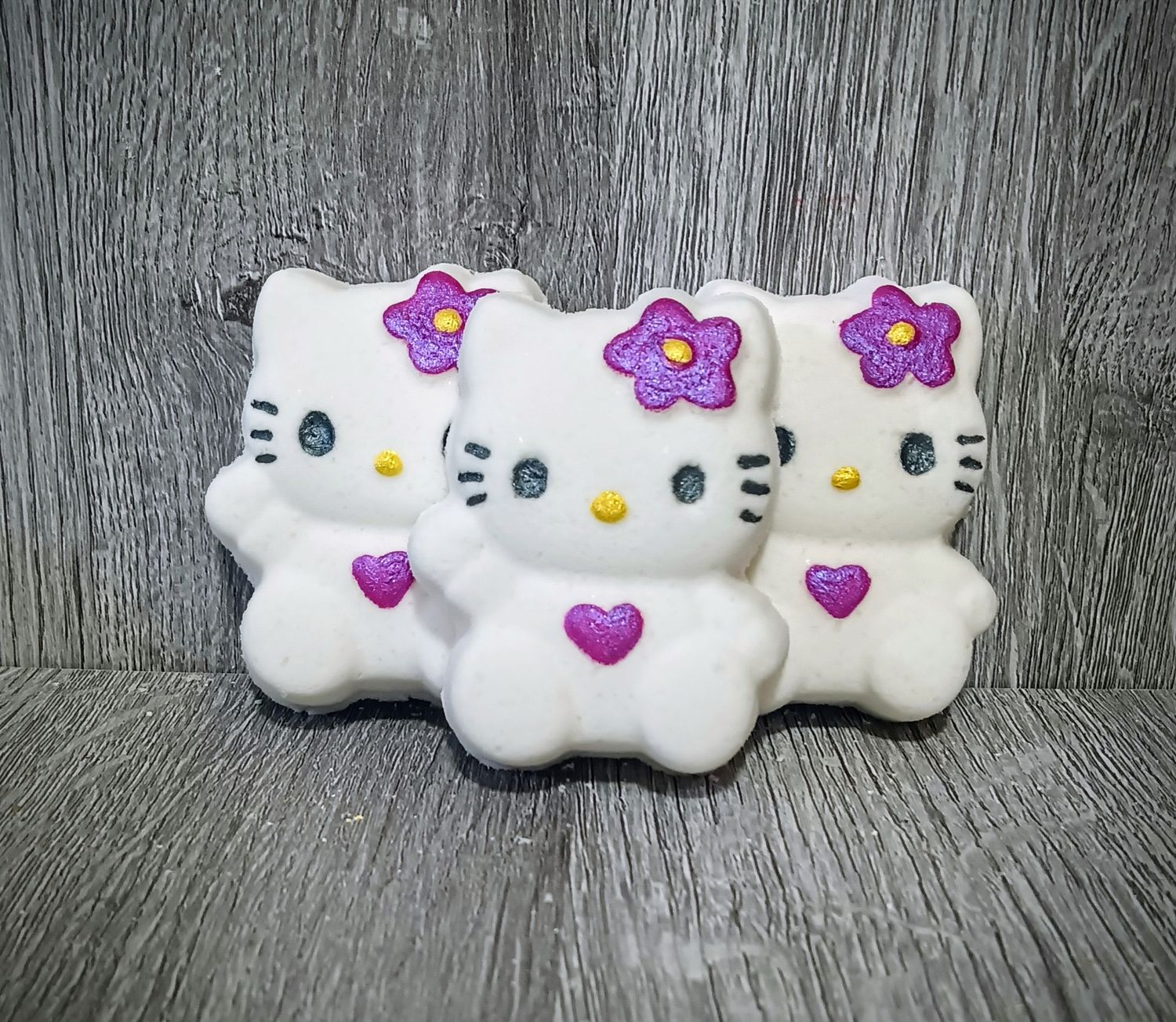 Hello Kitty Bath Bomb