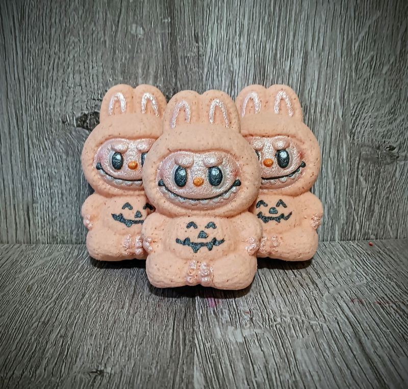 Halloween Labubu Bath Bomb