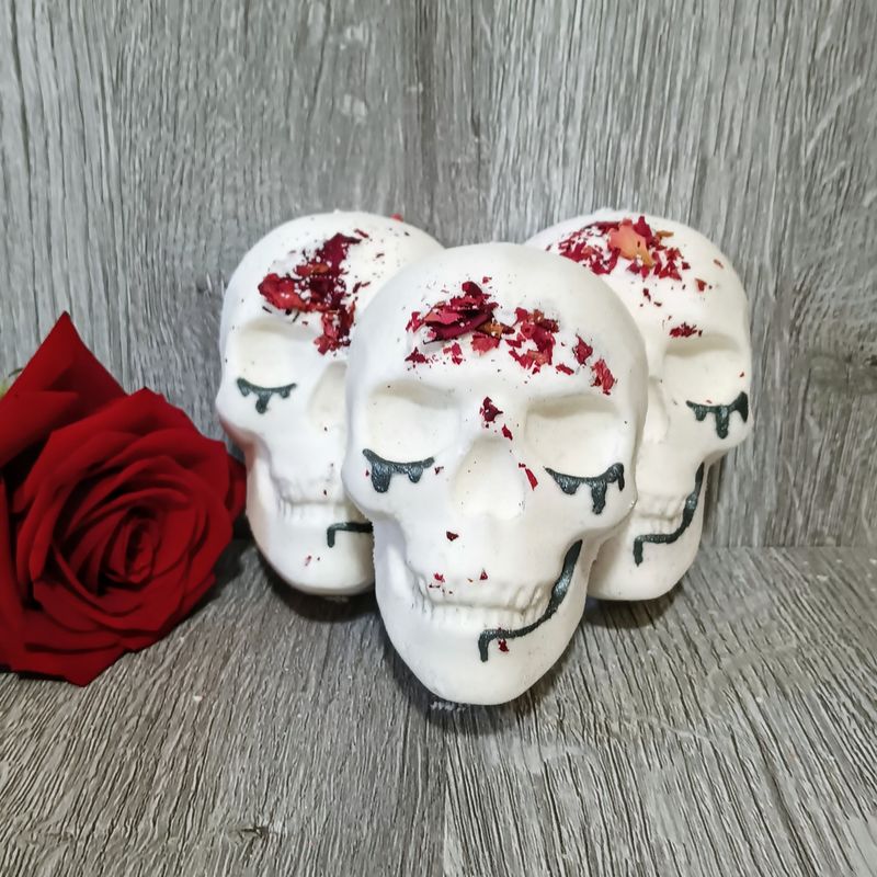 Rose Skull Bath Bomb
