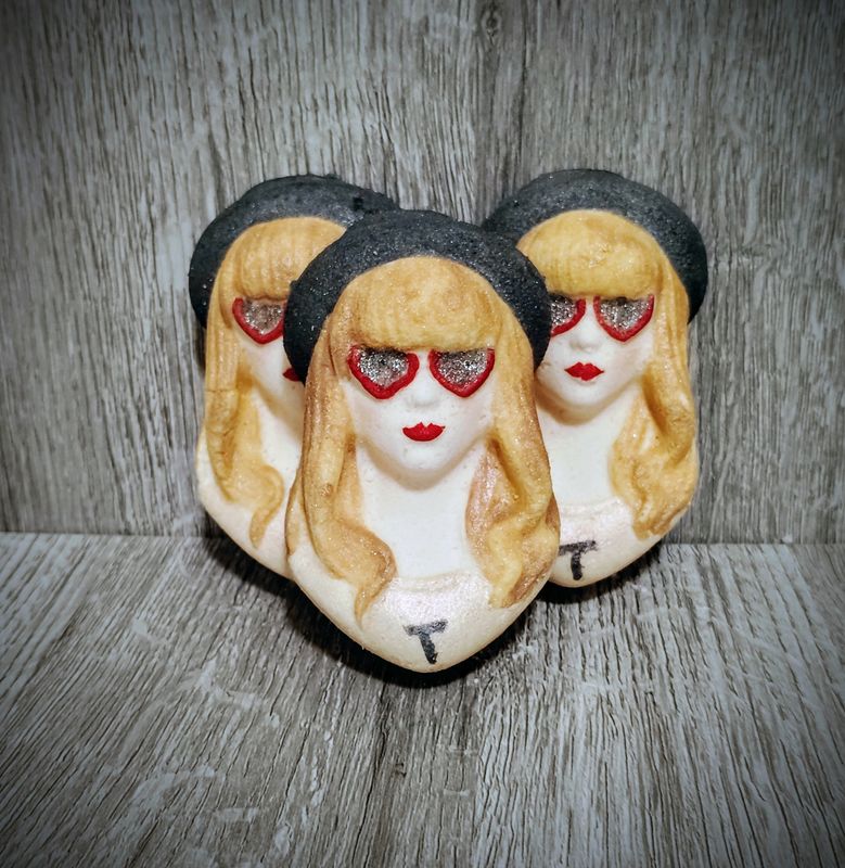 Swiftie Bath Bomb