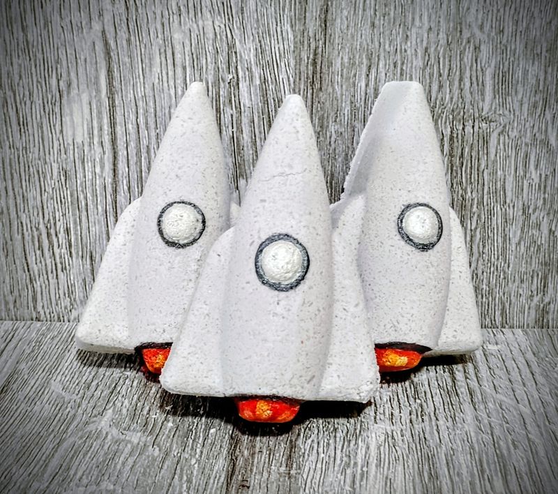 Rocket Ship Bath Bomb
