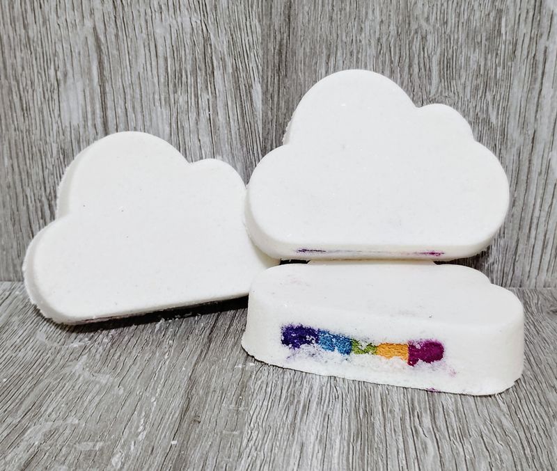 Tropical Cloud Bath Bomb