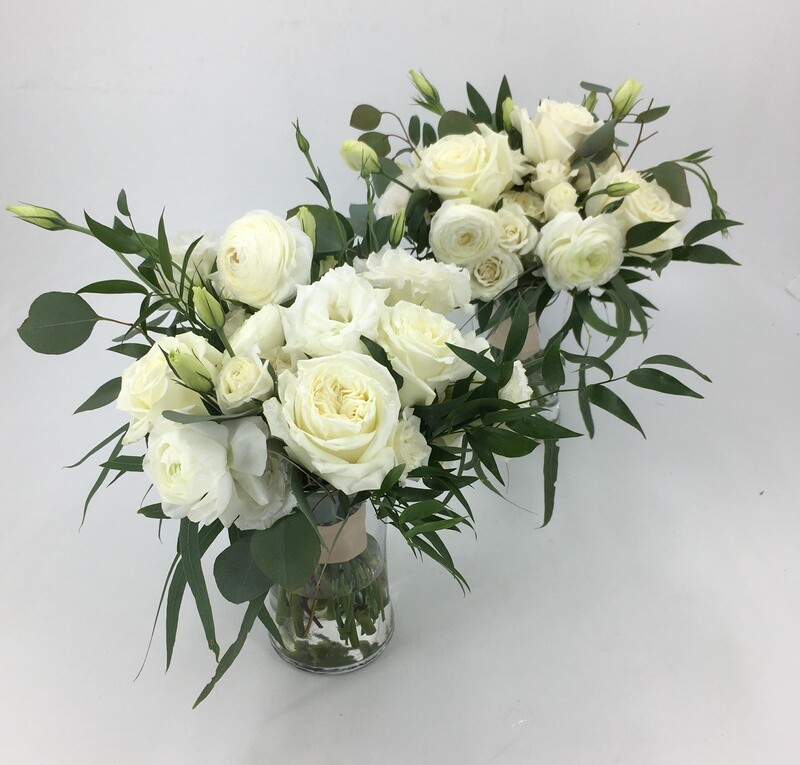 ATTENDANT BOUQUET