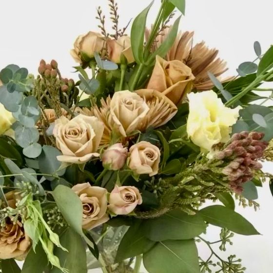 SURPRISE ME! NEUTRALS