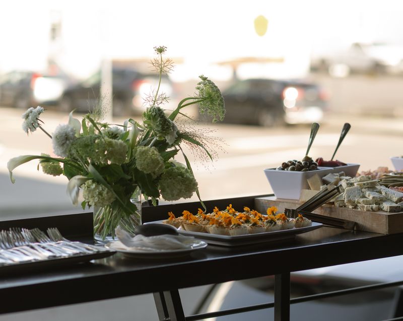 BISTRO ARRANGEMENT