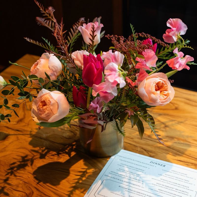 Q RESTAURANT &amp; BAR