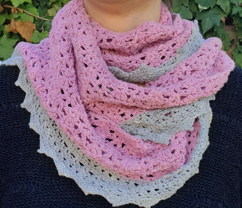 Awesome Foursome Crochet Cowl Patterns