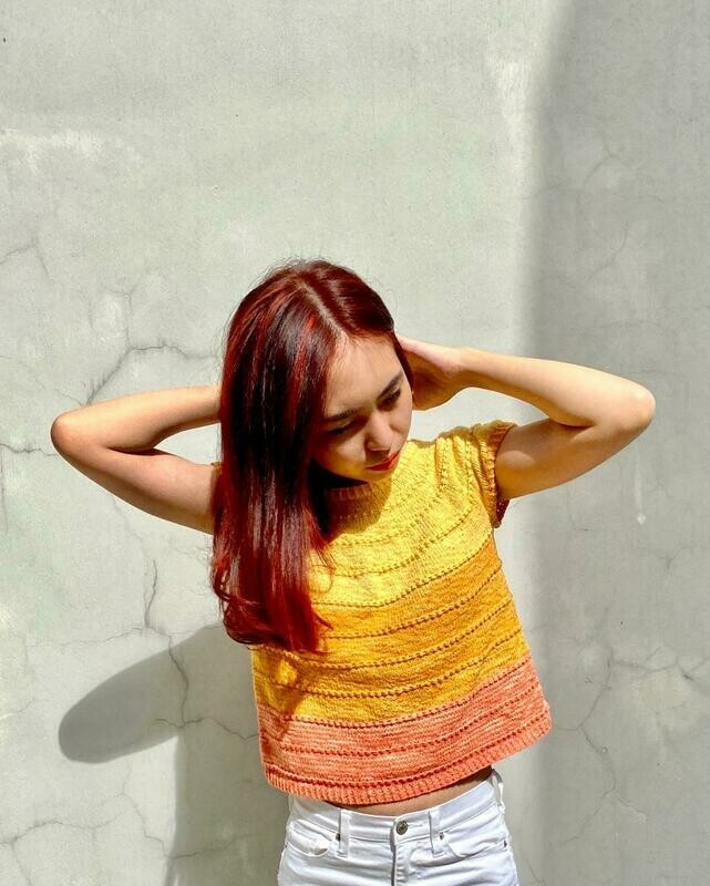 Sunset Tee Knitted Kit by YvetteOreo