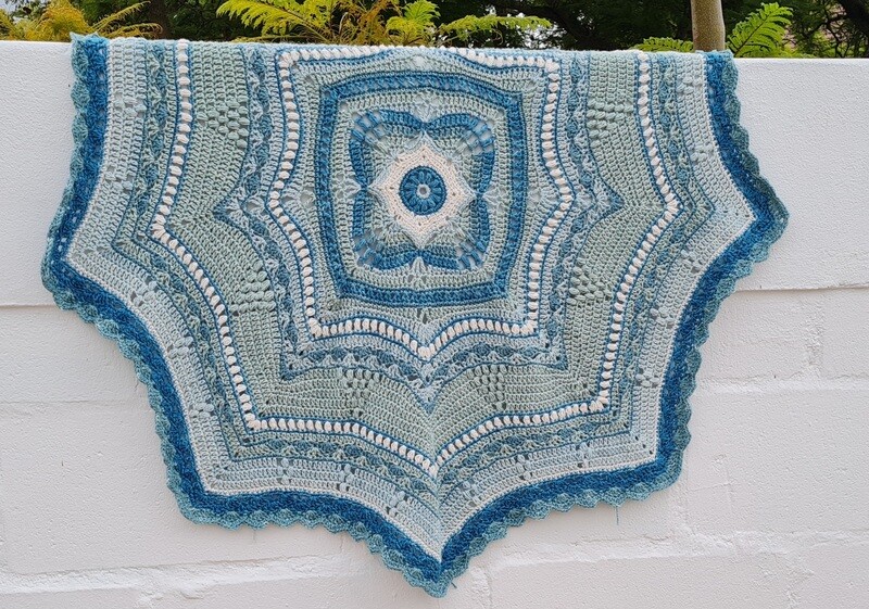 The Emmy Table Centre Piece / Baby Blanket Pattern