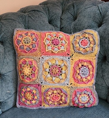 Grand Bazaar Cushion Crochet Kit