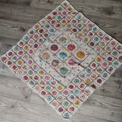 Circles &amp; Speckles Blanket Pattern