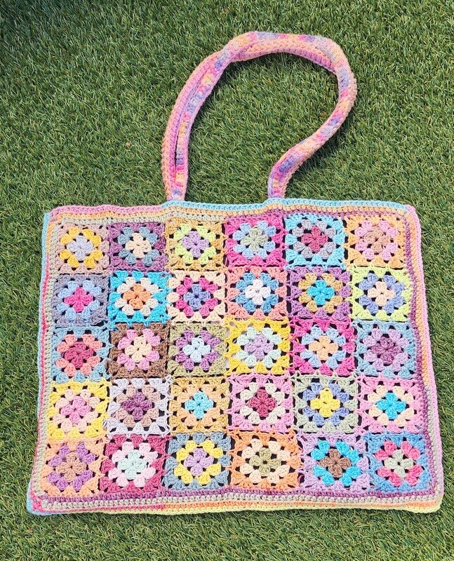 Shopaholic Crochet Bag Pattern