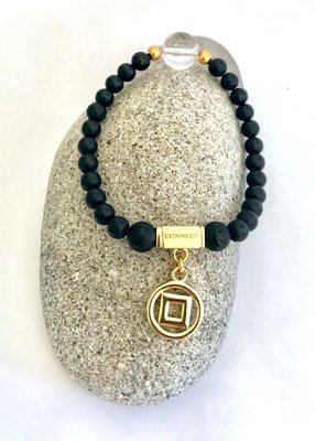 No One Should Stand Alone || Clarity Bracelet Black Onyx || 18k Gold || one-of-a-kind