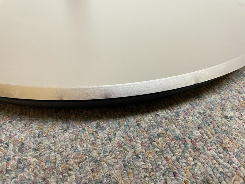 Beovision Avant 55 Motorstandfuss Beovision Avant 55 Motorstandfuss