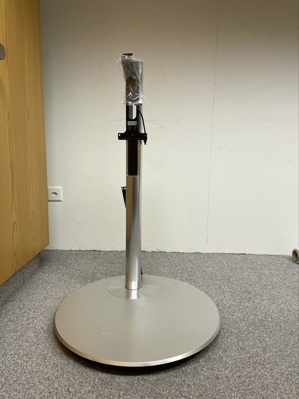 Beovision Avant 55 Motorstandfuss