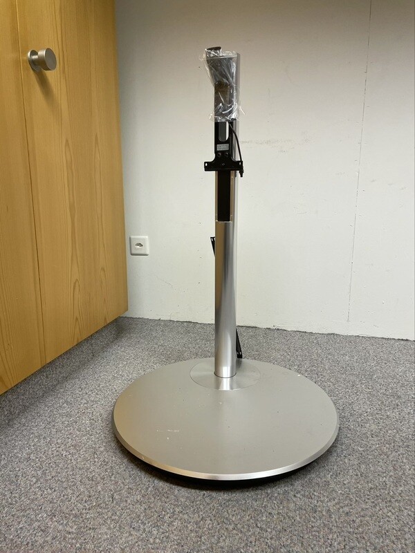 Beovision Avant 55 Motorstandfuss