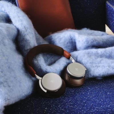 Beoplay H100 - Century Brown