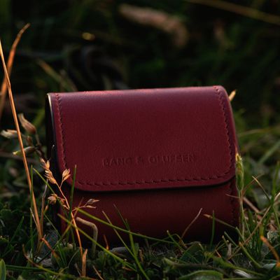 Beo Grace Etui - Cranberry Red