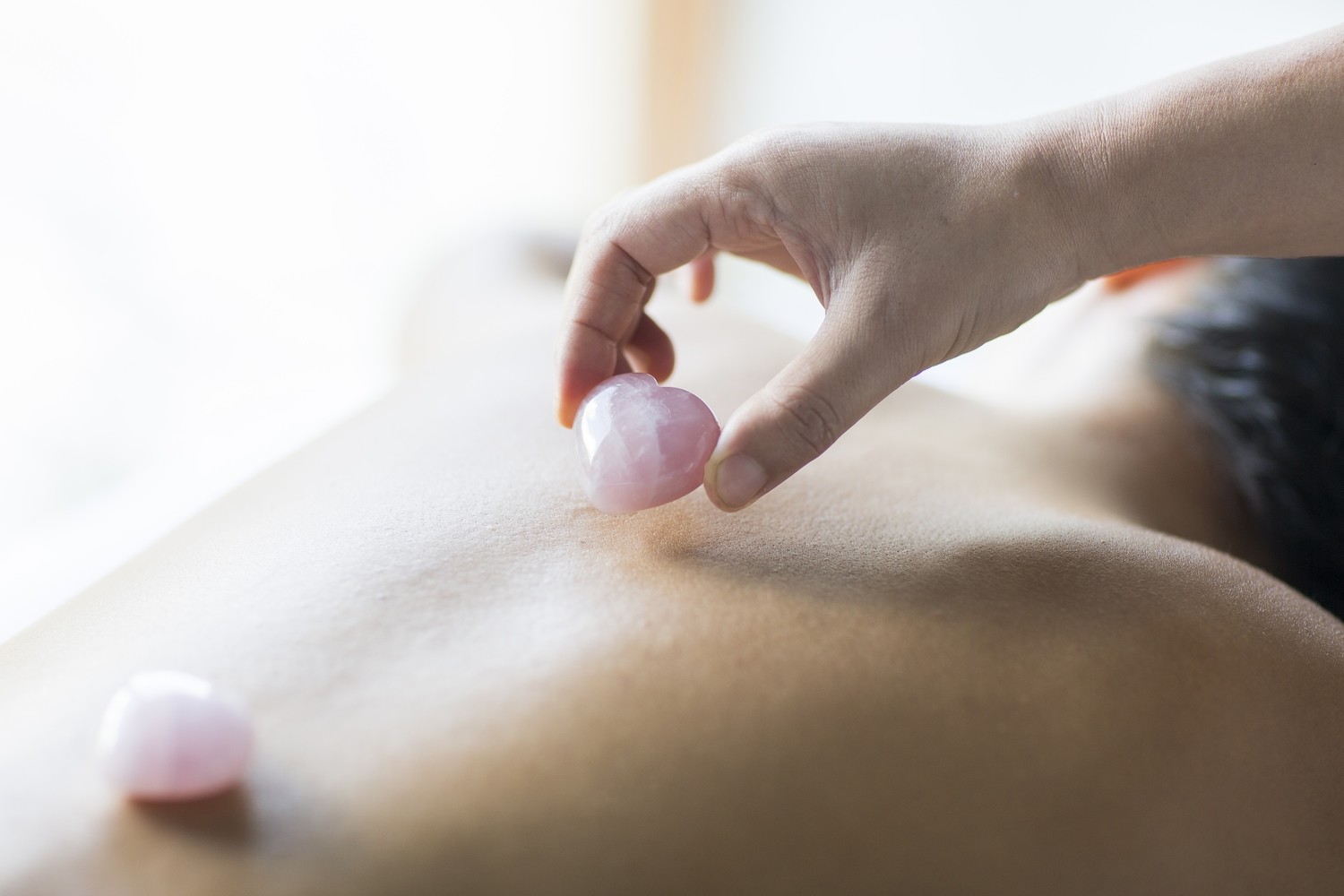 DELUXE HALF DAY SPA RETREAT WITH 1 HOUR TREATMENT DELUXE HALF DAY SPA RETREAT WITH 1 HOUR TREATMENT
